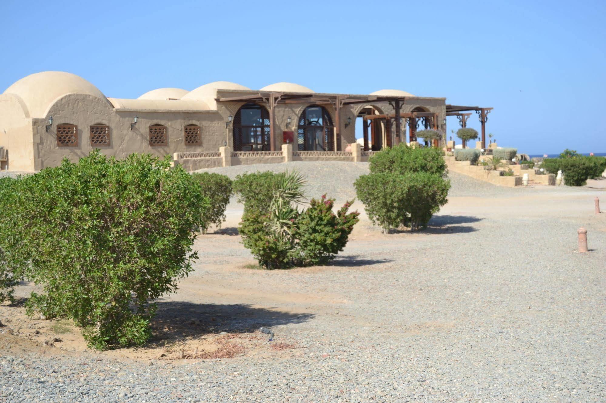 Marsa Nakari Village Marsa Alam Екстериор снимка